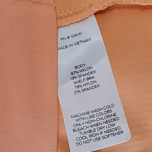 NWT Women's Alpine Crop Top - Picture 7 of 8